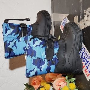 SKADOO Blue Camo Rain Boots 8 Toddler